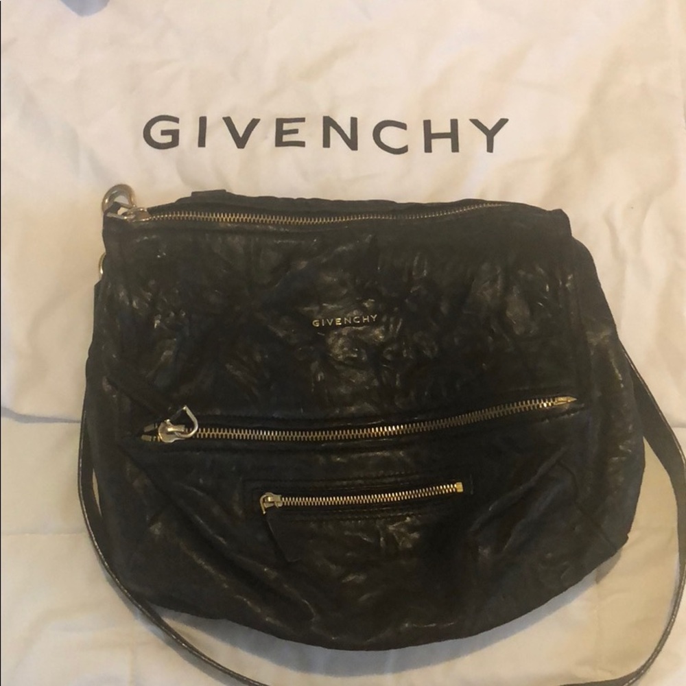 Givenchy Pandora Medium Leather Black